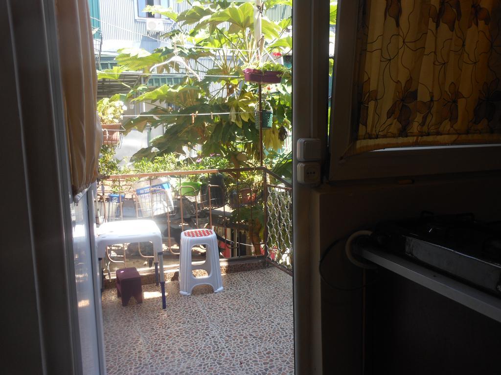 Apartment On Melashvili 24 Batumi Exterior foto