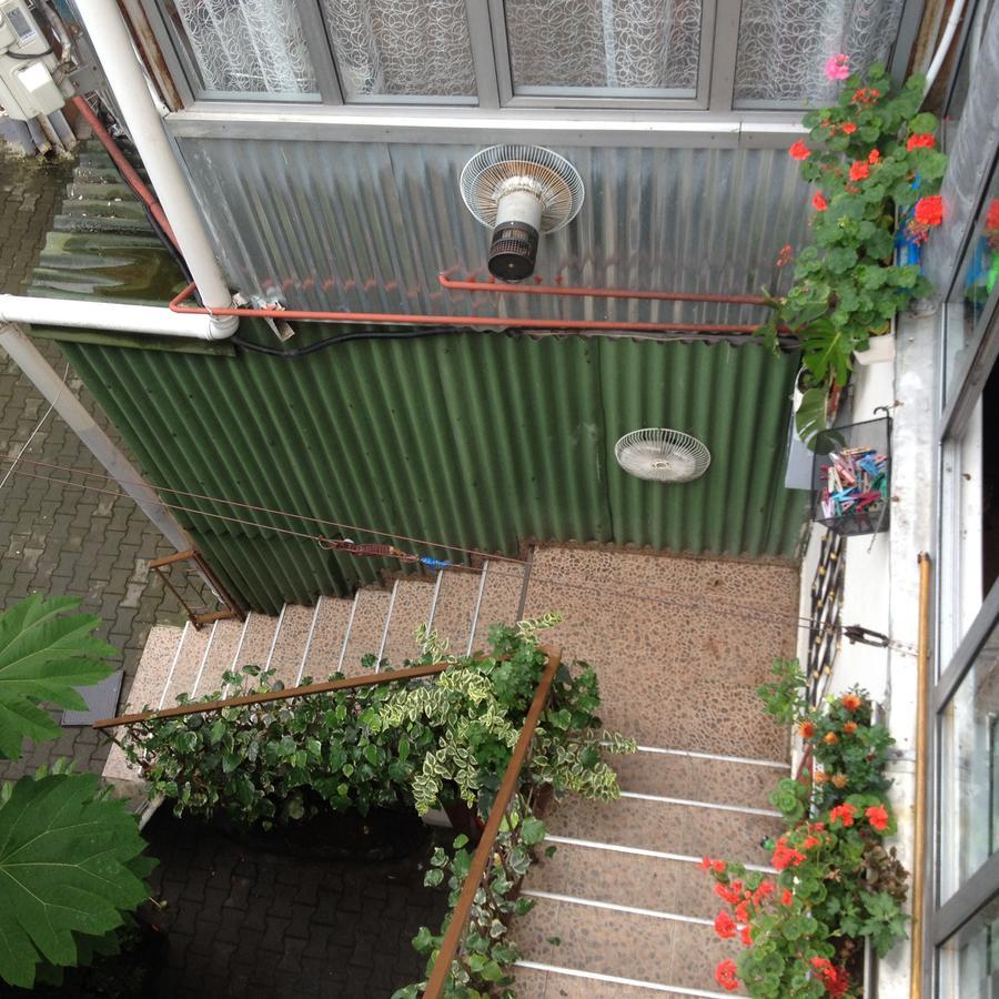 Apartment On Melashvili 24 Batumi Exterior foto